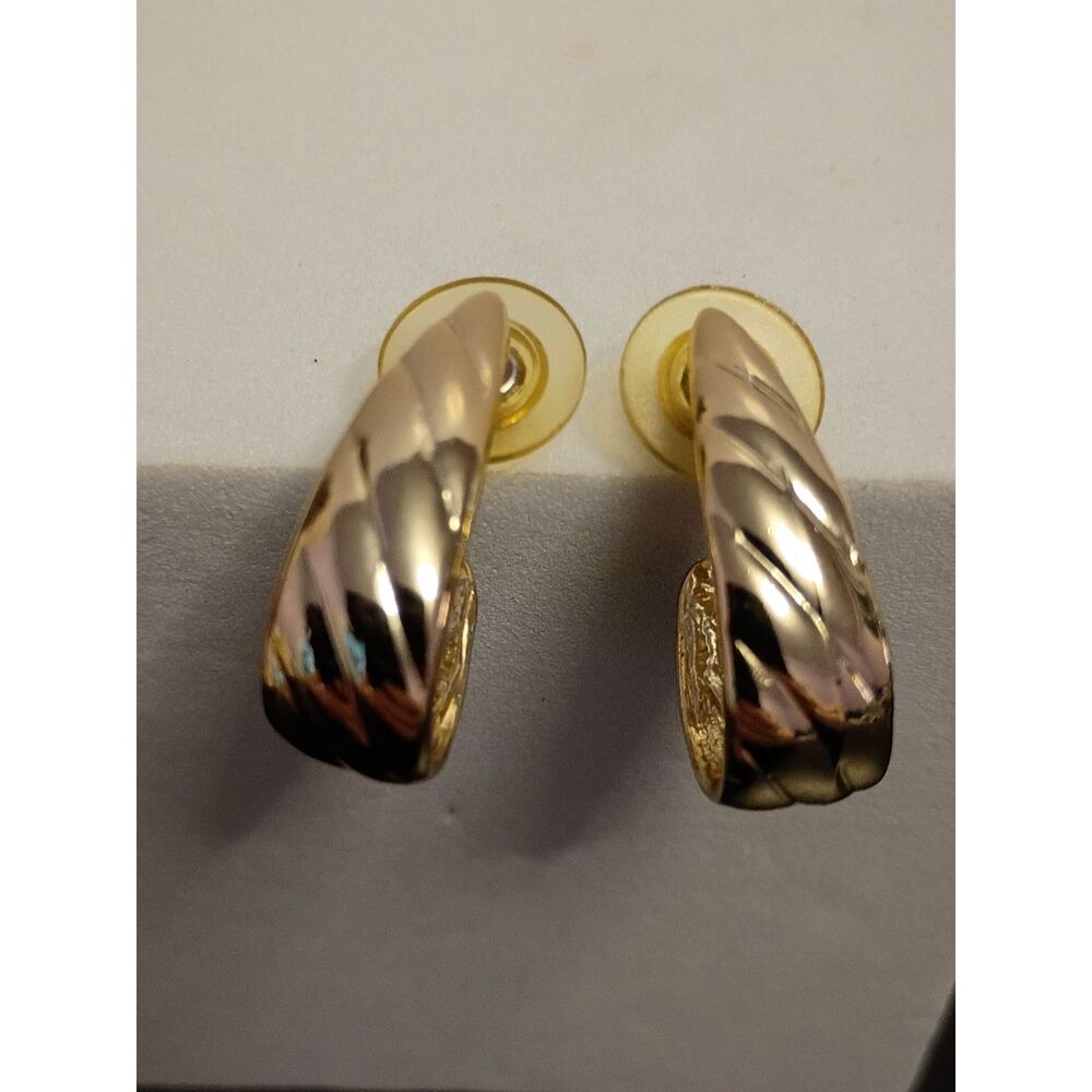 Retro Style Chunky Gold Plated Hoop Vintage Earrings